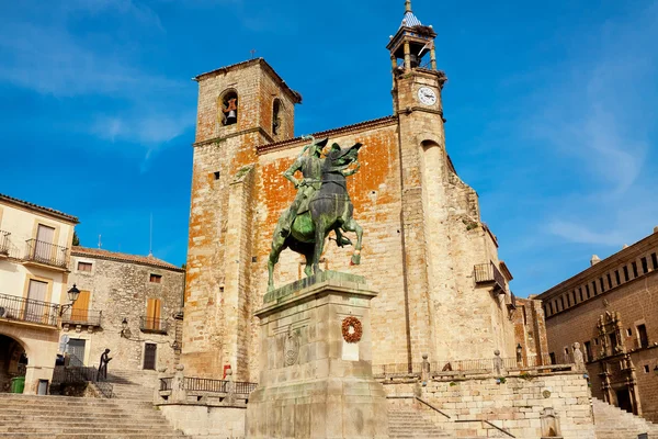 Fransisco Pisarro heykeli. Trujillo. İspanya — Stok fotoğraf