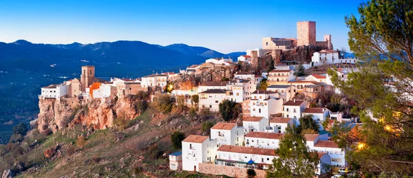 Ciudad de Hornos de Segura en provincia de Jaén. España —  Fotos de Stock