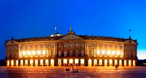 Gebouw van Raad van Galicië cultuur op het plein Obradorio, San — Stockfoto