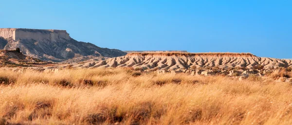 Dağ castildetierra bardenas reales doğa parkı, navarra, — Stok fotoğraf