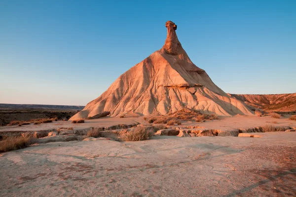 Hegyi castildetierra bardenas reales természeti parkban, navarra, — Stock Fotó