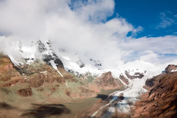 Blick auf den pasterze-Gletscher in den österreichischen Alpen am Großglockner, cari — Stockfoto