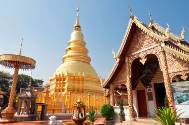 Tapınak Phra o Hariphunchai Lamphum, il Chang Mai, inci