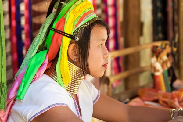 Zakázat Nai Soi, Mae Hong Son provincie, Thajsko - 6. února: Karen — Stock fotografie