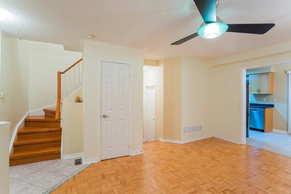 Empty living room — Stock Photo, Image