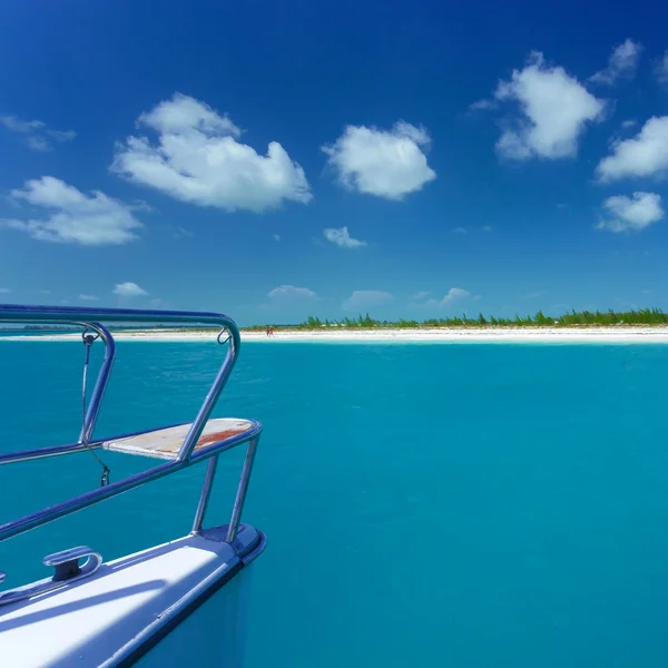 Voyage dans les Caraïbes en catamaran — Photo