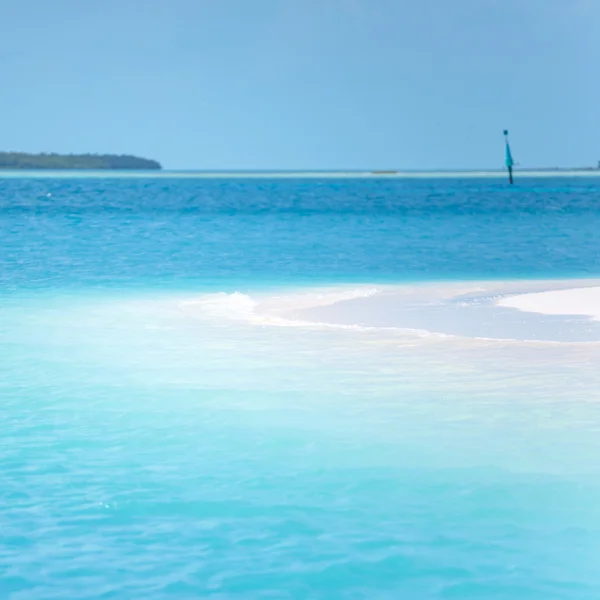 Mer des Caraïbes et île solitaire — Photo