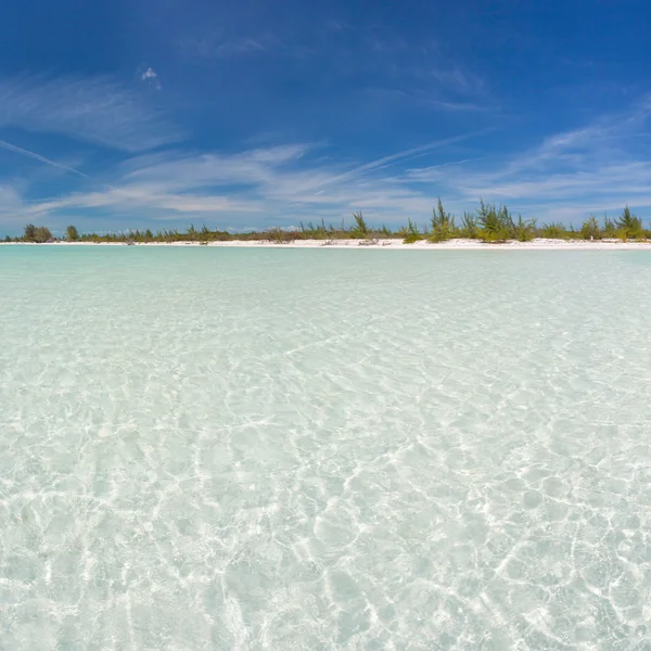 Praia de Paraíso na ilha de Cayo Largo — Fotografia de Stock