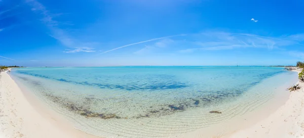 Tropická pláž na ostrově Cayo Largo — Stock fotografie