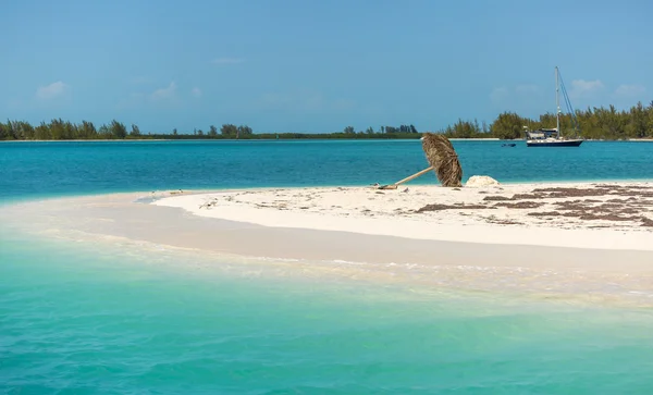 Tropical beach in Cayo Largo island — Stock Photo, Image