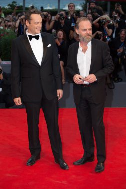  Dokumacılık, Vince Vaughn Hugo 