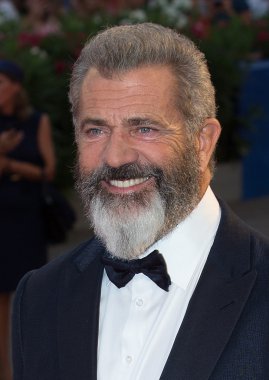 Yönetmen Mel Gibson 