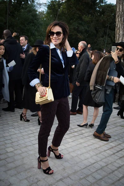 Adriana Abascal Partecipa Alla Louis Vuitton Show Front Row Paris — Foto Stock