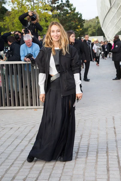 Alexandra Golovanoff Partecipa Alla Louis Vuitton Show Front Row Paris — Foto Stock
