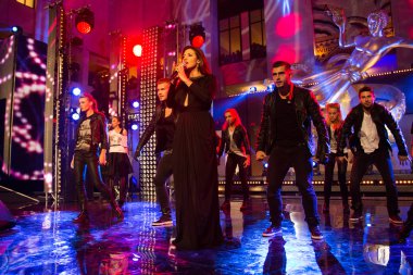 Şarkıcı Yasemin Vegas alışveriş merkezi