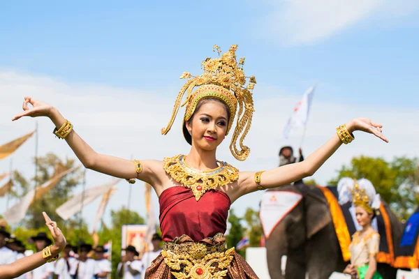 Thai dancers dancing — Stock Photo, Image