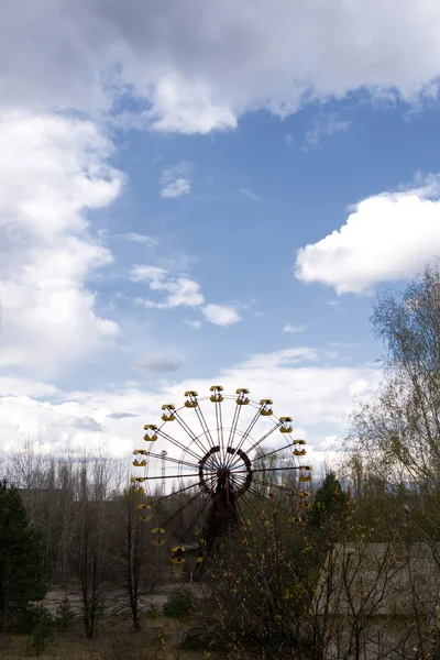 Ruota panoramica nella città fantasma di Pripyat, Chernobyl Nuclear Power Plan — Foto Stock