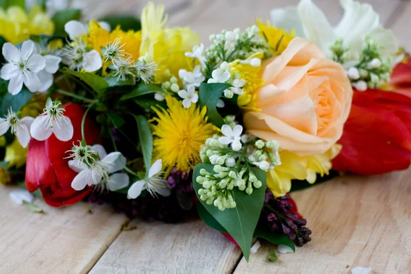 Bouquet of colorful spring flowers — Stock Photo, Image