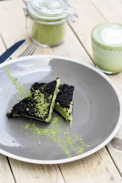 Kopje Matcha Groene thee en Cake en ijs met groene matcha — Stockfoto