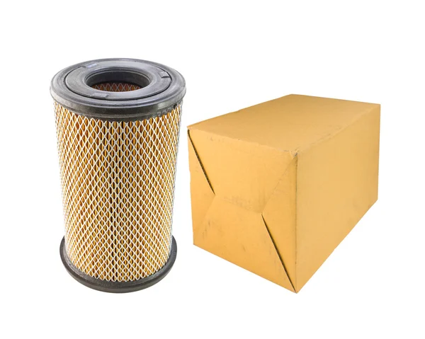 Beyaz izole hava filtresi araba ve kağıt kutusu — Stok fotoğraf