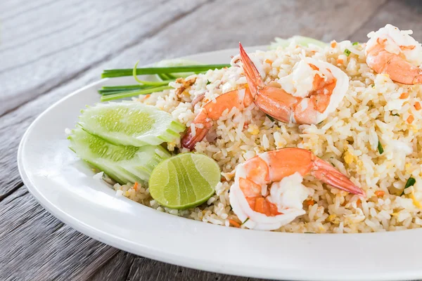 Arroz frito com camarão — Fotografia de Stock