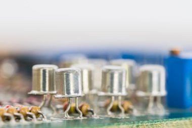 elektronik devre kartı kapatmak 