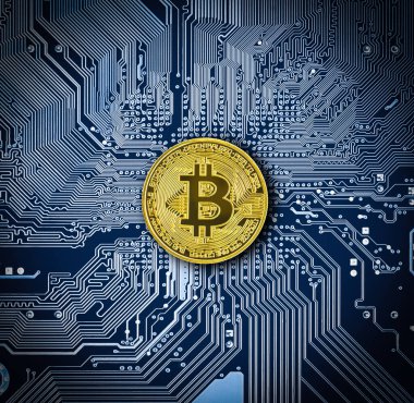 Blockchain teknolojisi bitcoin madencilik konsepti. Mavi devre kartında kripto para birimi bitcoin