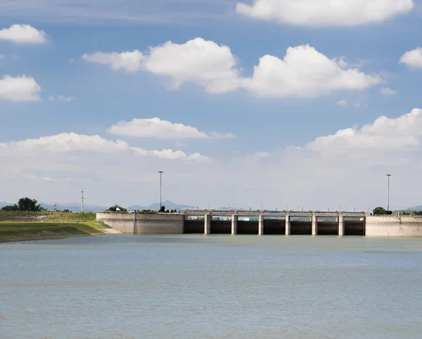 PA Sak Jolasid Dam — Zdjęcie stockowe