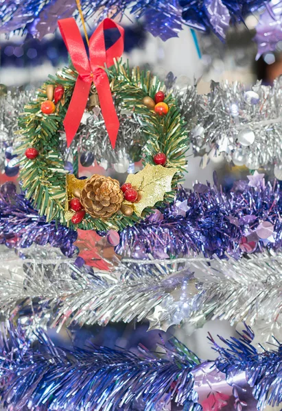 Kerstmis bessen garland voor de vakantie-achtergrond — Stockfoto