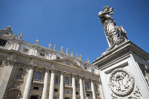 Sfântul Petru şi Bazilica, Roma — Fotografie, imagine de stoc