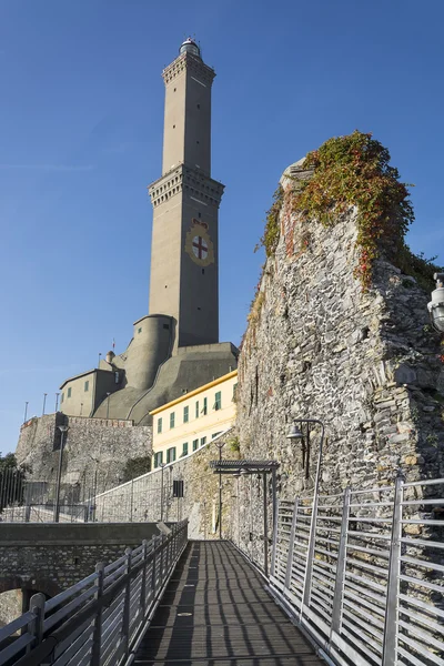 The ancient and famous Lanterna lighthouse, a symbol of the city of Genoa — Stock Photo, Image