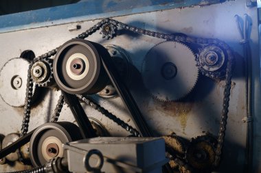 Gears'ı çalıştıran makine üzerinde dönen yakın çekim