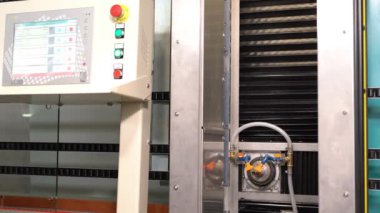 Cam kesme ve cilalı makinenin değirmen kesme makası