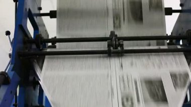 siyah-beyaz gazete hattı