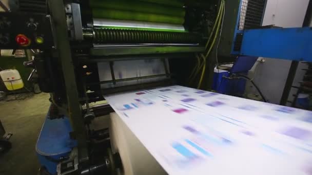 Produktionslinie Druckerei Typografie Maschine — Stockvideo