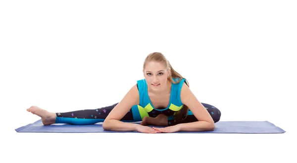 Sexy meisje fitness stretching oefening doen — Stockfoto