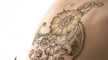 Vücudunda kına resim close-up. Mehndi sanat