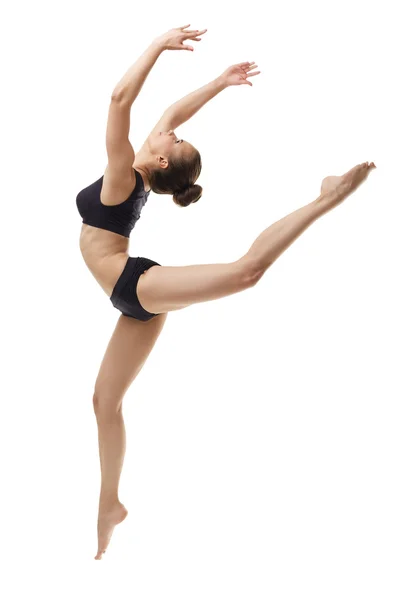 Изображение грациозной артистки балета, позирующей в прыжке — стоковое фото