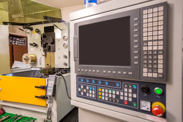 Modern Arc cutting machine. Manufacturing workshop — Stock Photo, Image