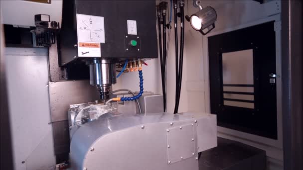 View of running milling machine in production shop — Stock Video