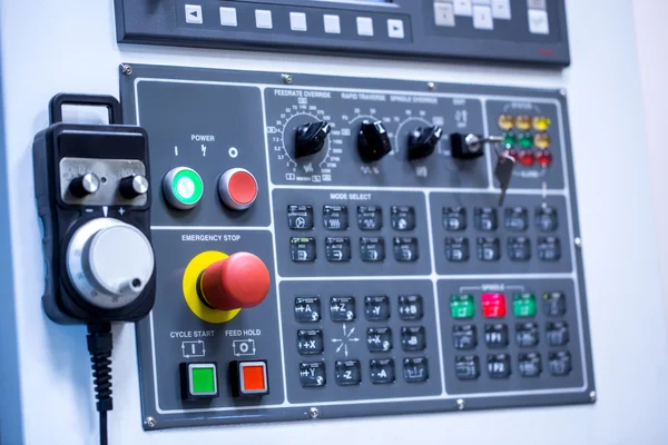 Interruptores no painel de controle da máquina de produção — Fotografia de Stock