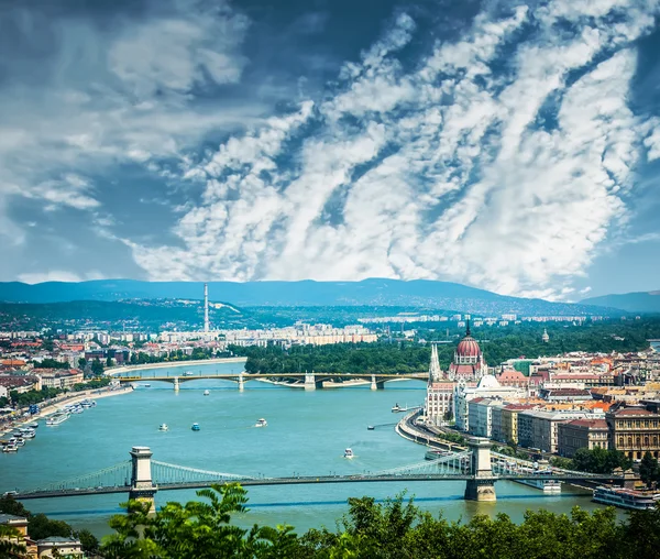 Vista sul Danubio e Budapest — Foto Stock