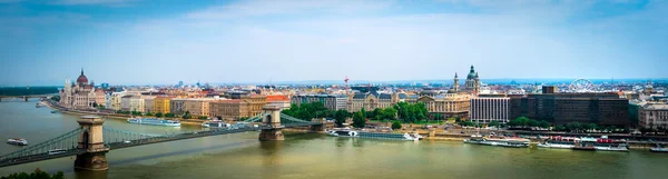 Vista pittoresca su Budapest e sul Danubio — Foto Stock