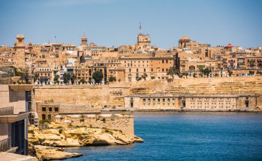 Valletta denizden görünüm