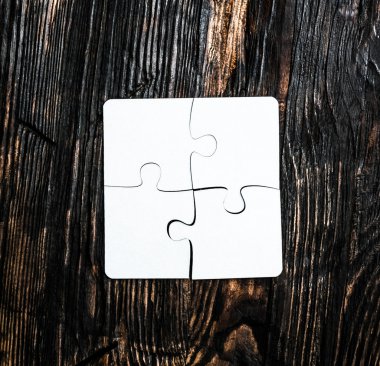 jigsaw dört bağlı adet