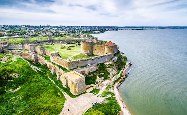 Bela vista sobre a fortaleza de Akkerman em Belgorod-Dniester, Ucrânia — Fotografia de Stock