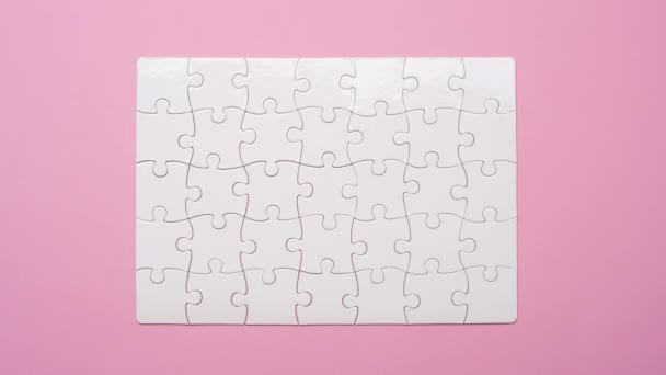 Matching rectangular jigsaw puzzle pieces — Stock Video