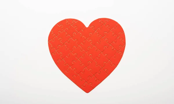 Puzzle rosso a forma di cuore — Foto Stock