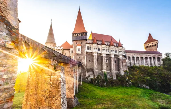 Castillo gótico en Rumania — Foto de Stock