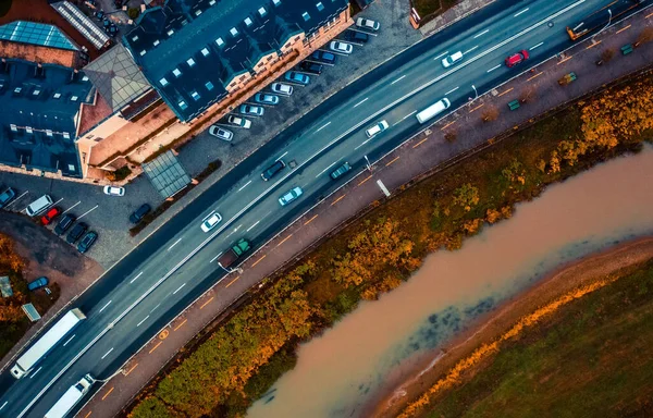 Вид с воздуха на дорогу в Сигишоаре — стоковое фото